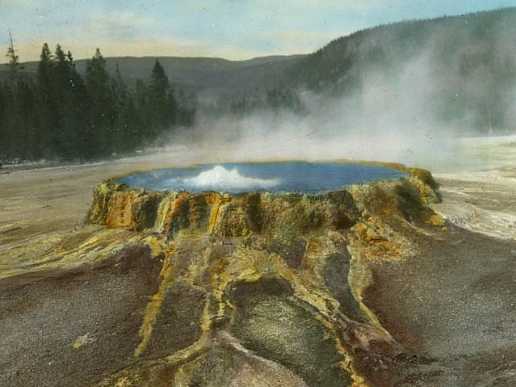 Punch Bowl Upper Geyser Basin