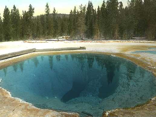 Morning Glory Pool