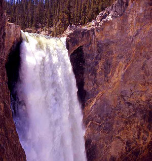 Uncle Tom's Trail view of the Lower Falls, photo by NPS.gov